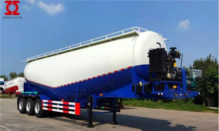 Semirimorchio cisterna per cemento alla rinfusa da 40 m3