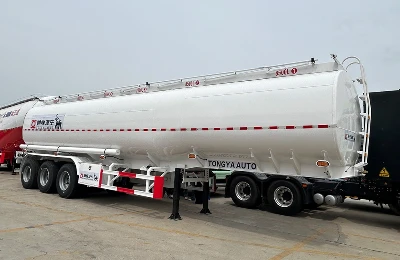 Torner di petroliera a 3 assi in vendita