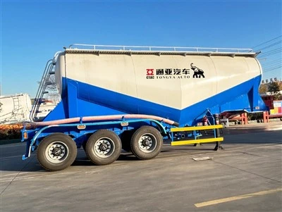 Semirimorchio cisterna per cemento sfuso a 3 assi con pneumatico singolo
